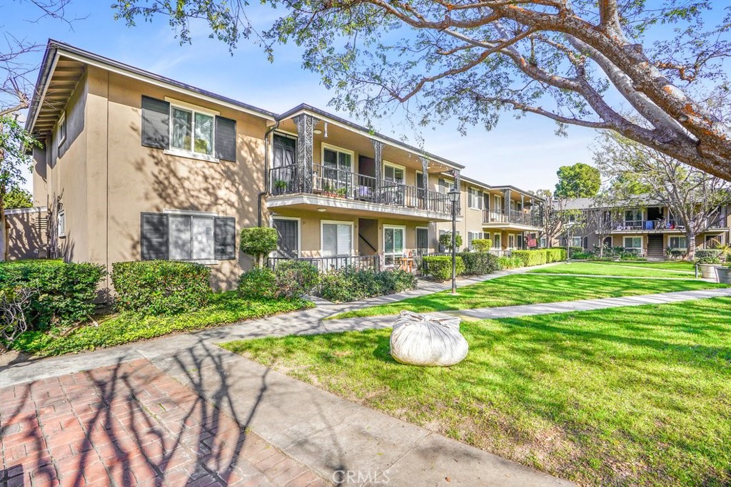 Residential for sale at 660 S Glassell 36, Orange CA featuring 2 beds and 1 bath
