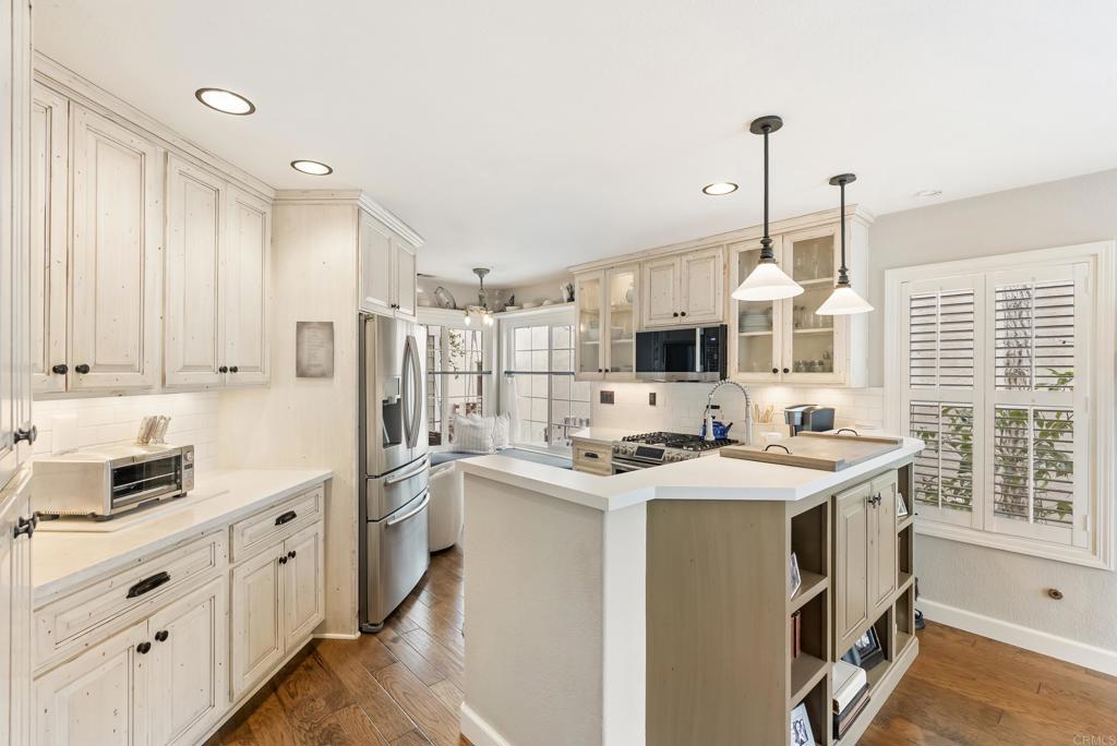 Residential for sale at 6828 Caminito Sueno, Carlsbad CA featuring 3 beds and 3 baths