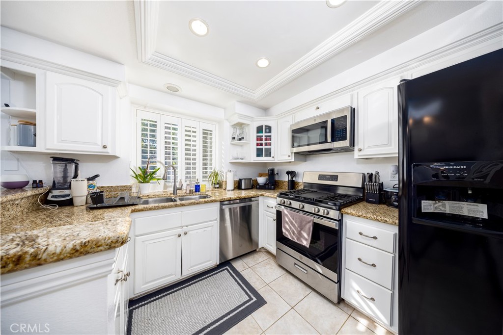 Residential for sale at 5 Mountain Shadows Pl, Pomona CA featuring 2 beds and 2 baths