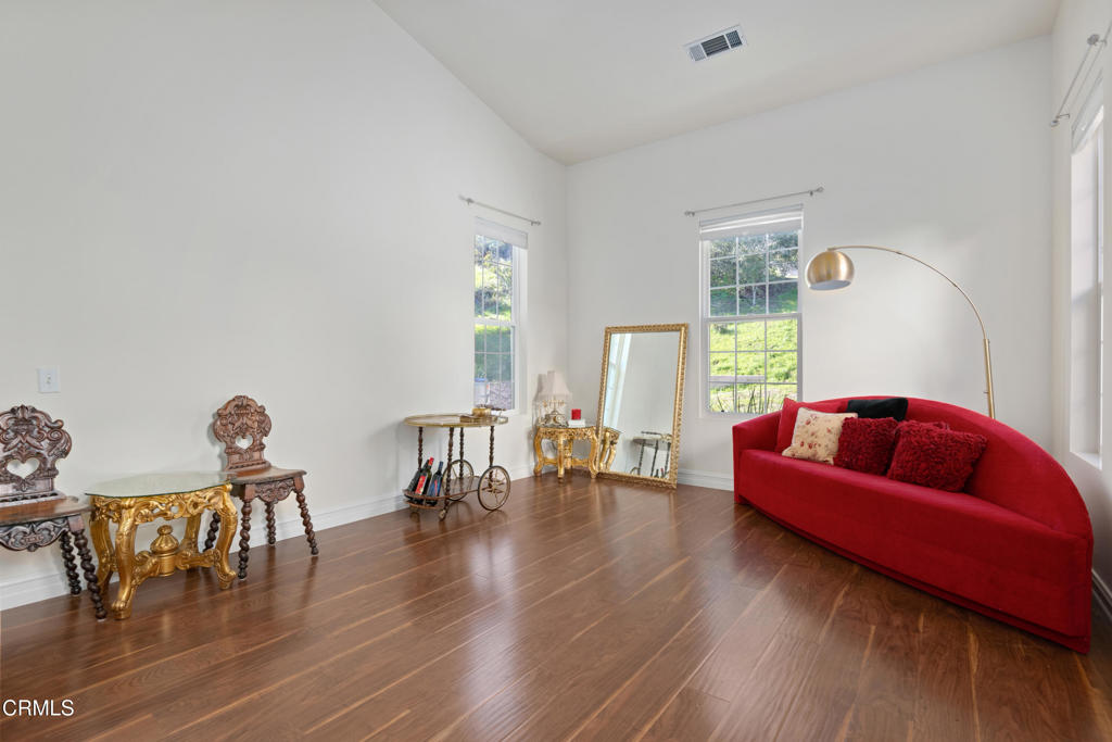 Residential for sale at 815 Vista Grande Drive, Santa Paula CA featuring 3 beds and 3 baths