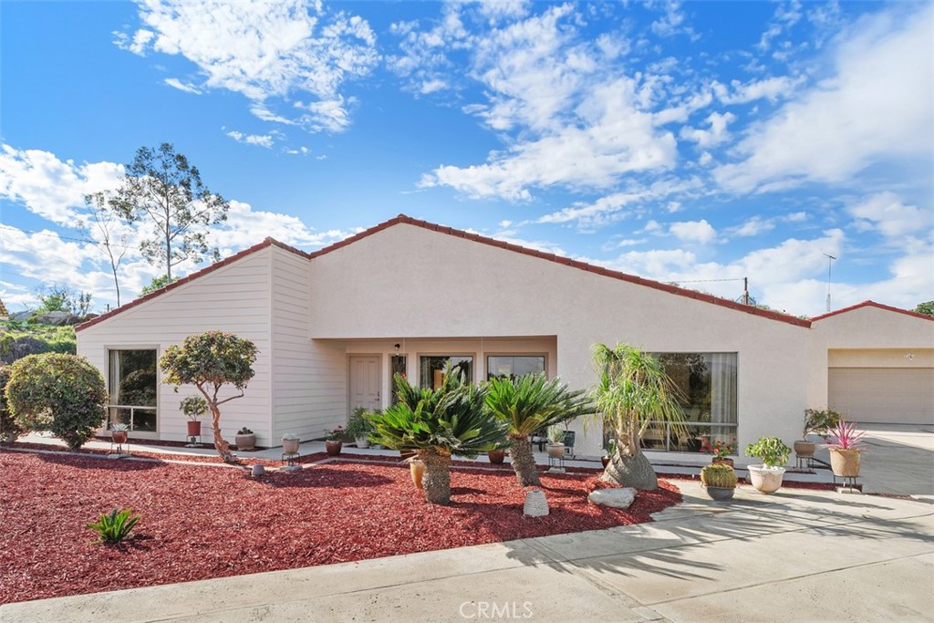 Residential for sale at 26730 Scott, Menifee CA featuring 3 beds and 2 baths