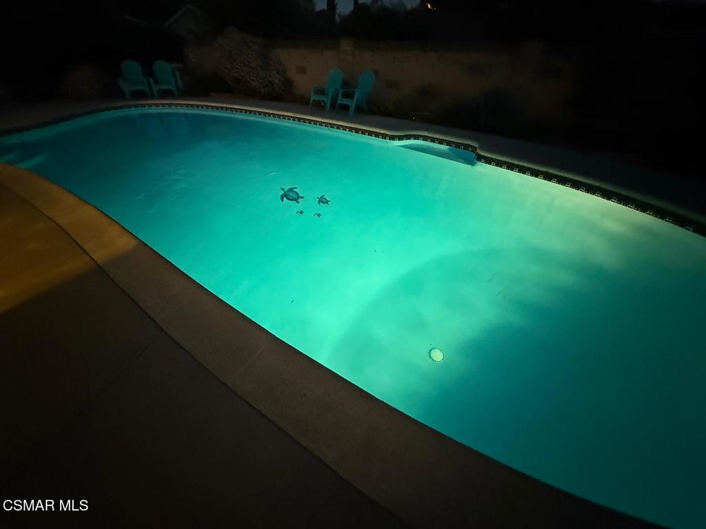 Residential Lease for rent at 1572 Dover Avenue, Thousand Oaks CA featuring 6 beds and 3 baths