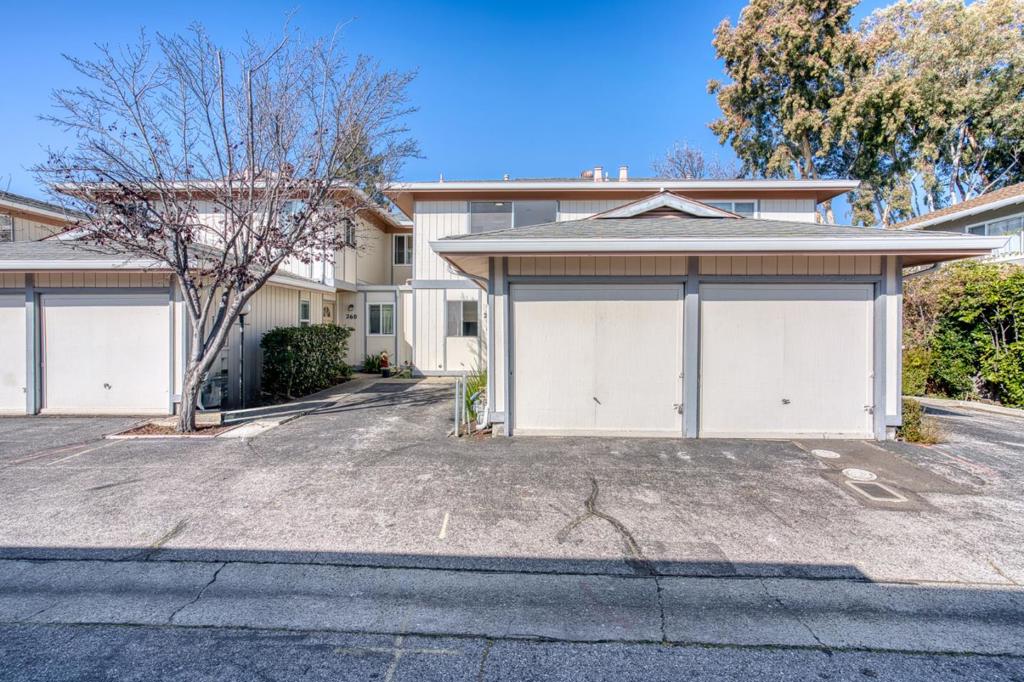 Active for sale at Palo Alto, CA, Palo Alto, CA CA and 2 baths