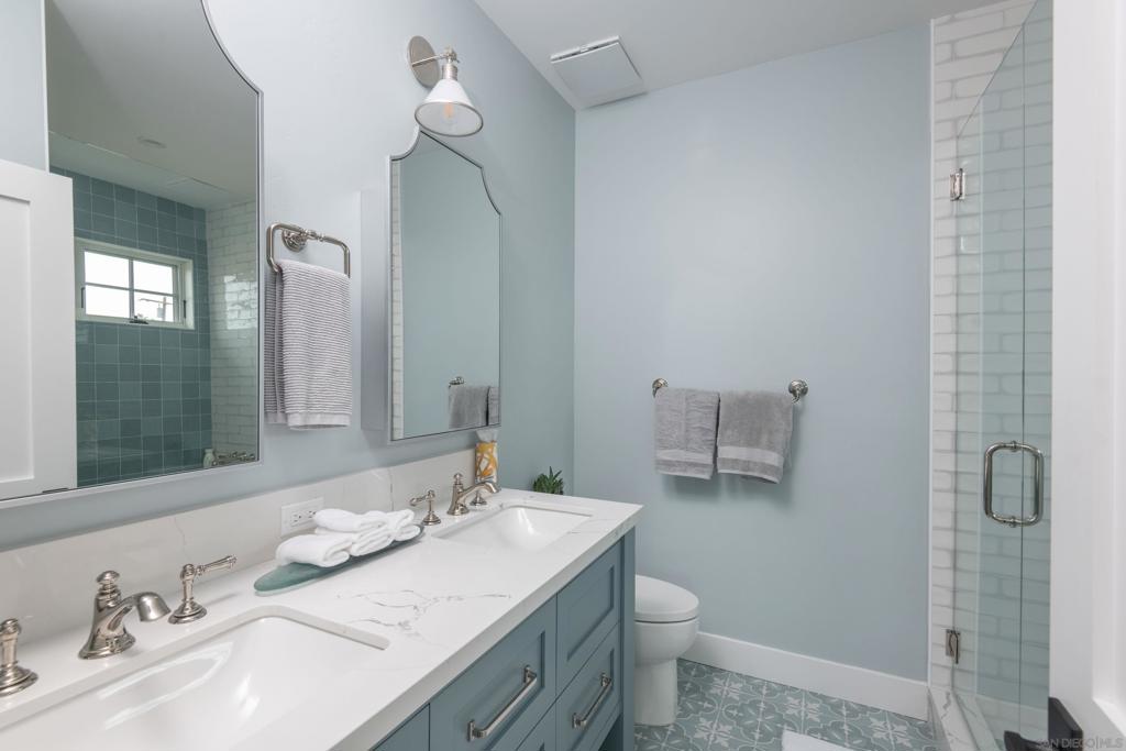 Residential Lease for rent at 264 24th St., Del Mar CA featuring 3 beds and 4 baths