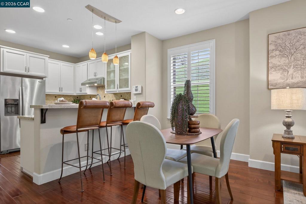 Residential for sale at 1509 Trailside Circle, Concord CA featuring 3 beds and 3 baths