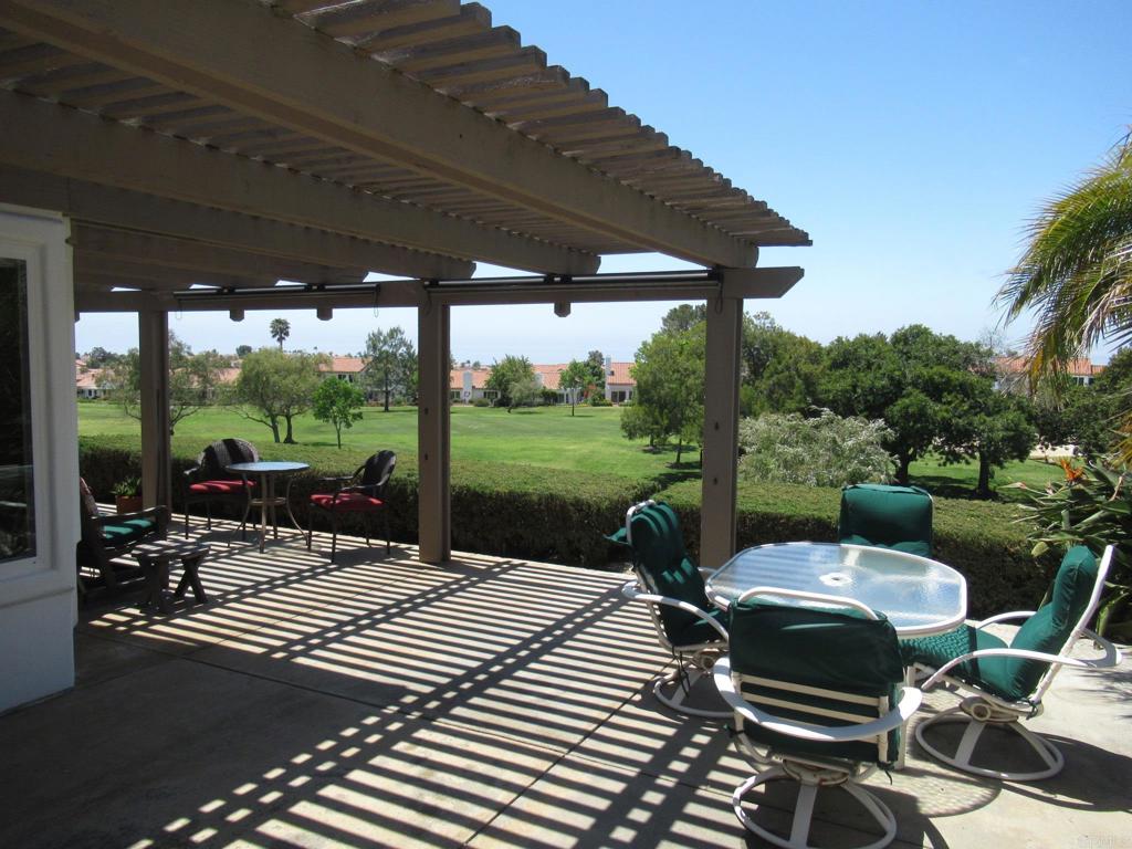 Residential Lease for rent at 4913 Alicante Way, Oceanside CA featuring 2 beds and 2 baths