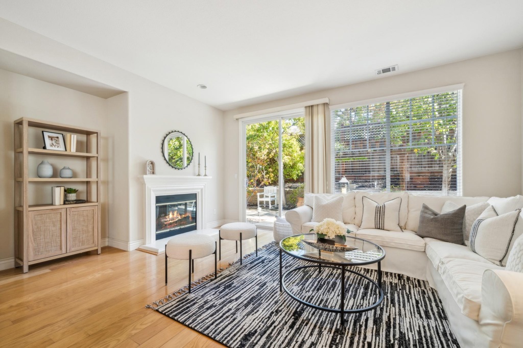 Residential Lease for rent at 212 Abigail Cir, Danville CA featuring 3 beds and 3 baths