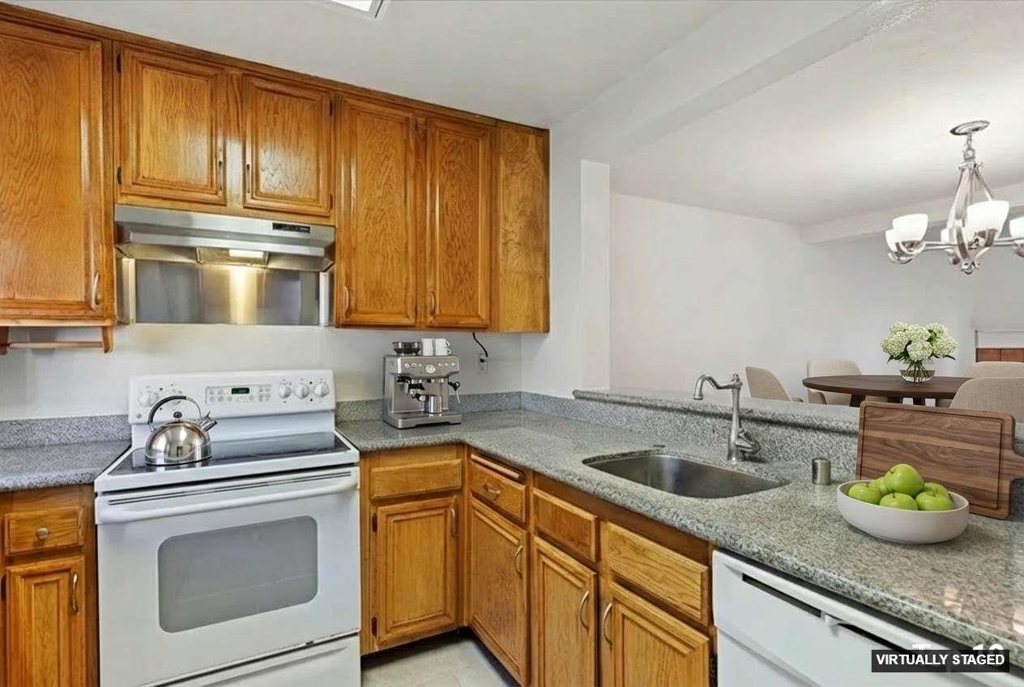 Residential for sale at 6001 Joaquin Murieta Ave C, Newark CA featuring 3 beds and 3 baths