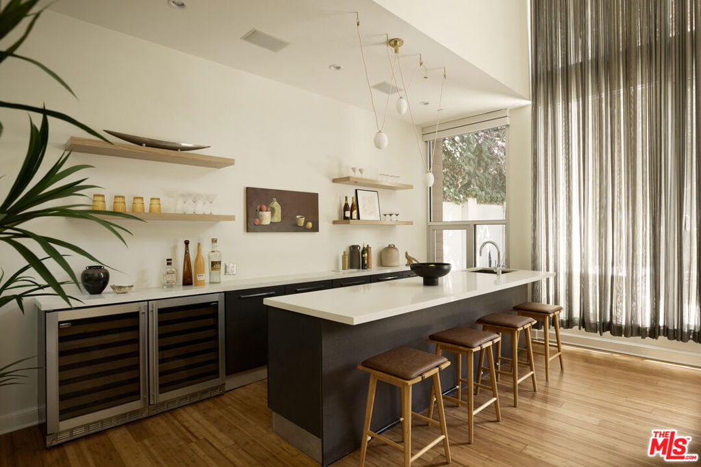 Residential for sale at 3369 Fryman Place, Studio City CA featuring 5 beds and 6 baths