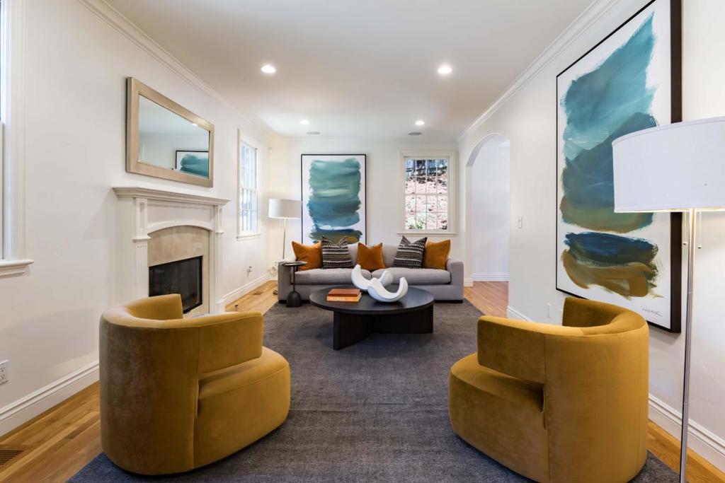 Active for sale at Los Altos, CA, Los Altos, CA CA and 3 baths