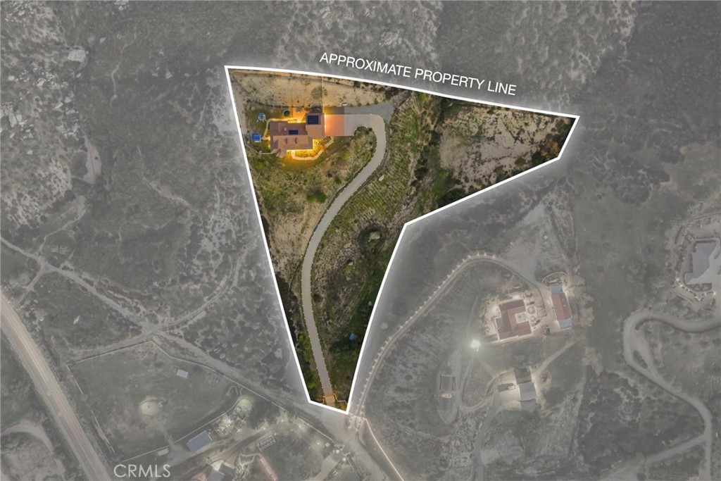 Residential for sale at 39339 Calle Conejo, Temecula CA featuring 3 beds and 3 baths