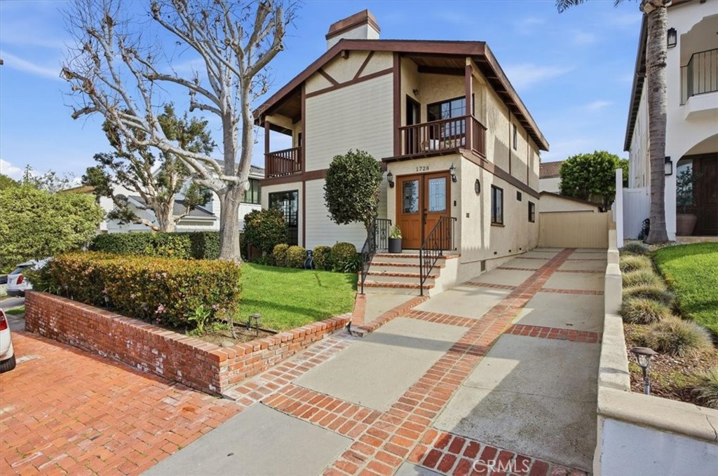 Residential for sale at 1728 Oak, Manhattan Beach CA featuring 4 beds and 3 baths