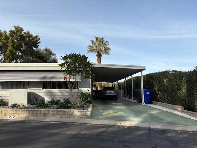 Manufactured In Park for sale at 49305 Highway 74 Spc 33, Palm Desert CA featuring 2 beds and 2 baths