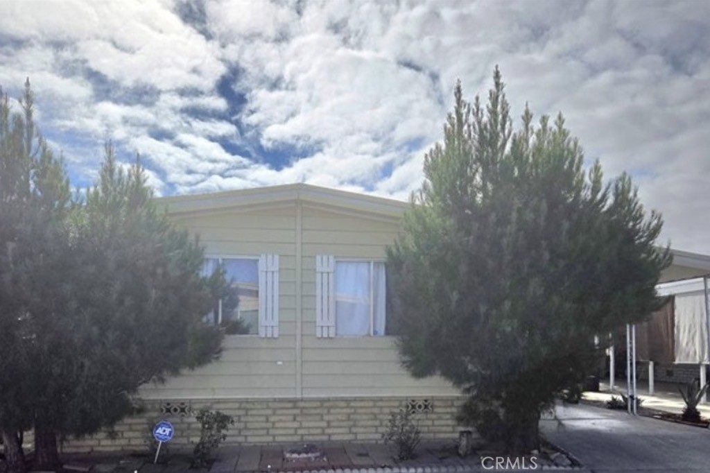 Manufactured In Park for sale at 2230 Lake Park 54, San Jacinto CA featuring 2 beds and 2 baths