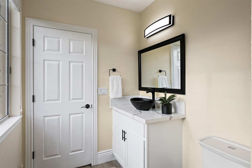 Residential for sale at 3266 Congressional Cir, Fairfield CA featuring 4 beds and 4 baths