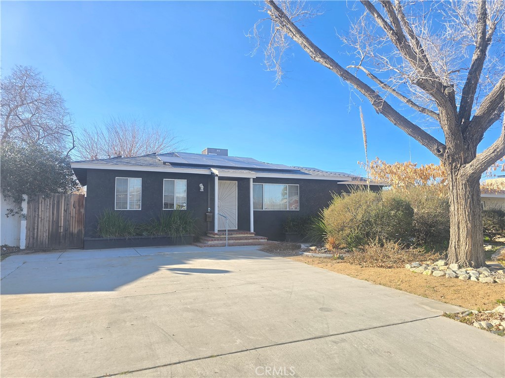 Residential Lease for rent at 44309 Date, Lancaster CA featuring 4 beds and 2 baths