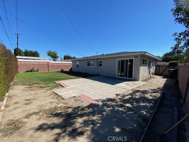 Residential Lease for rent at 2345 ALMOND Avenue, Orange CA featuring 3 beds and 2 baths