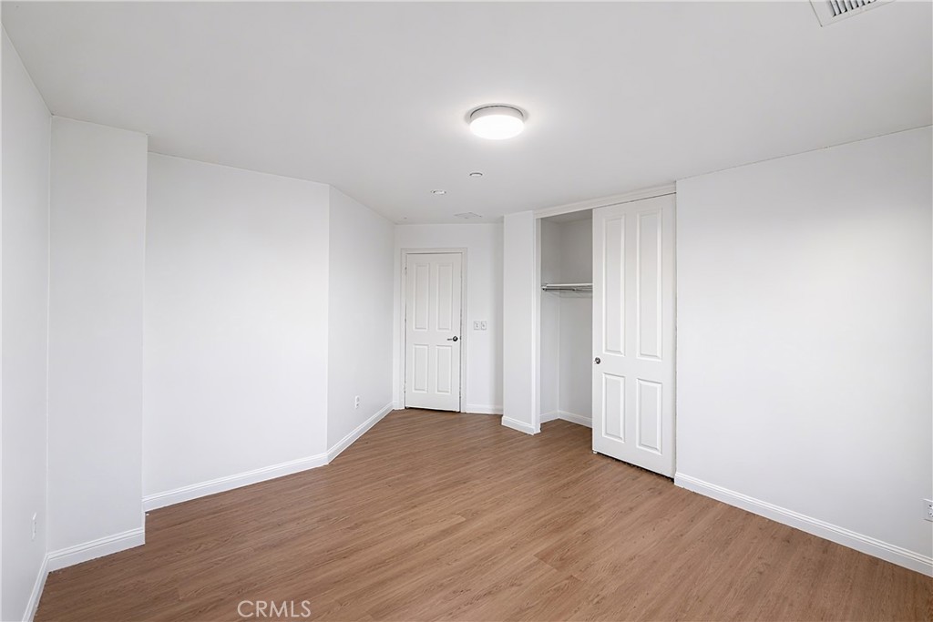 Residential Lease for rent at 14616 Olite Dr, Eastvale CA featuring 5 beds and 4 baths