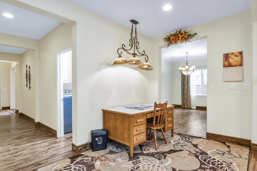 Residential for sale at 5650 Rosscommon Way, Antioch CA featuring 3 beds and 2 baths