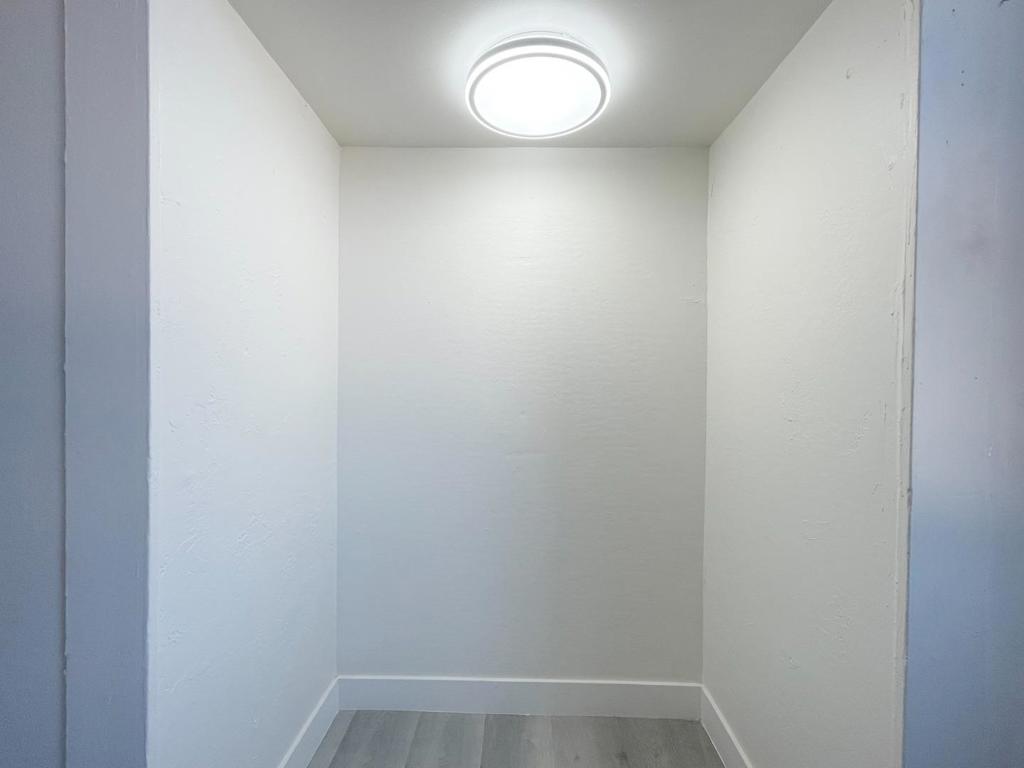 Residential Lease for rent at 411 E Santa Clara Street G, San Jose, Santa Clara County CA featuring 1 bed and 1 bath