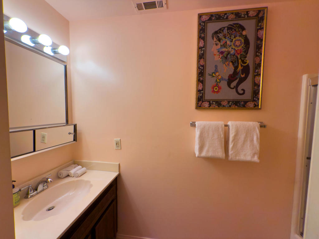 Residential for sale at 2809 N Los Felices Circle E 115, Palm Springs CA featuring 1 bed and 1 bath