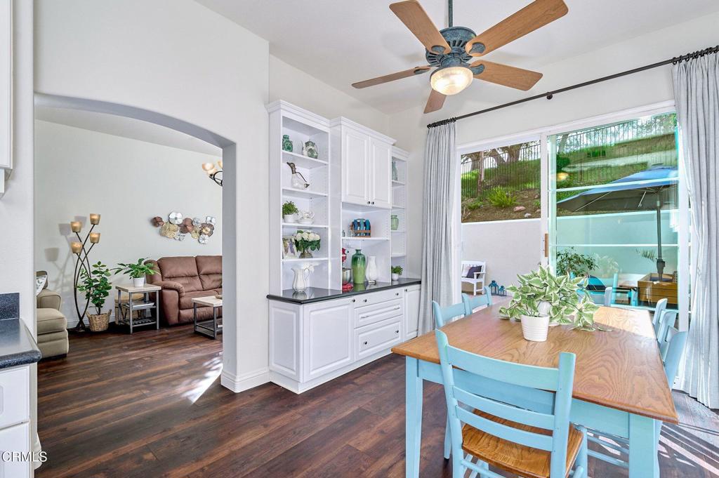 Residential for sale at 914 Corte Augusta, Camarillo CA featuring 3 beds and 3 baths