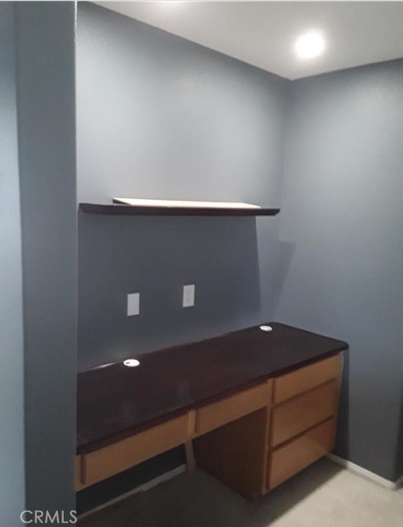 Residential Lease for rent at 7286 Citrus Valley Avenue, Eastvale CA featuring 5 beds and 4 baths