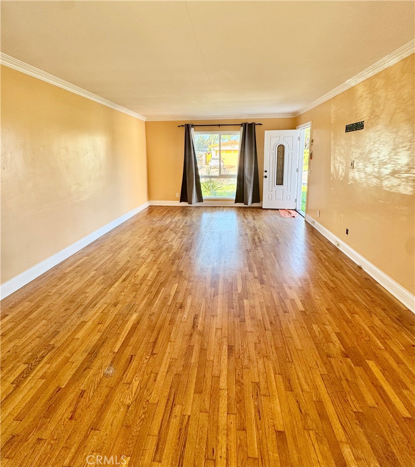 Residential Lease for rent at 5002 W 142 Street, Hawthorne CA featuring 2 beds and 1 bath