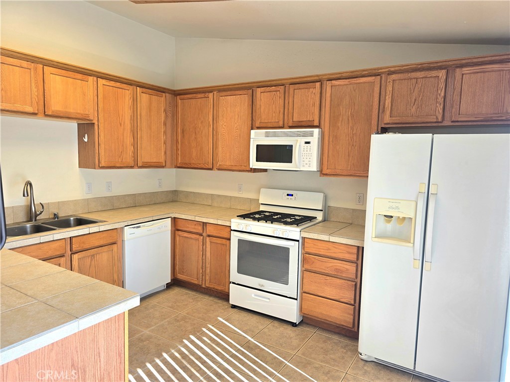 Residential for sale at 6543 Ivanpah, 29 Palms CA featuring 3 beds and 2 baths