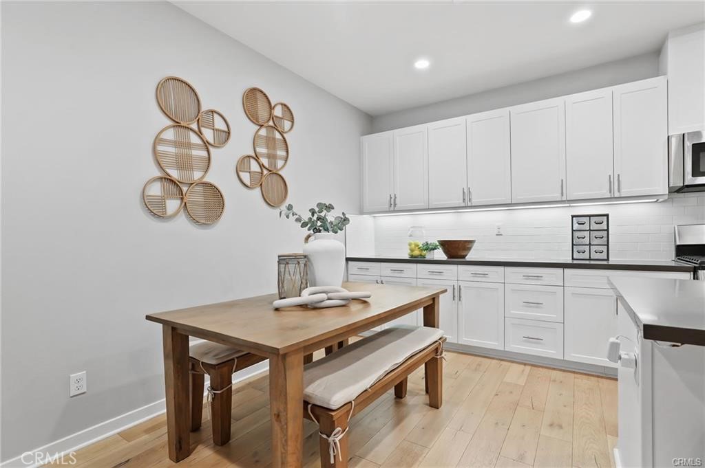 Residential Lease for rent at 39 Savannah, Lake Forest CA featuring 3 beds and 3 baths