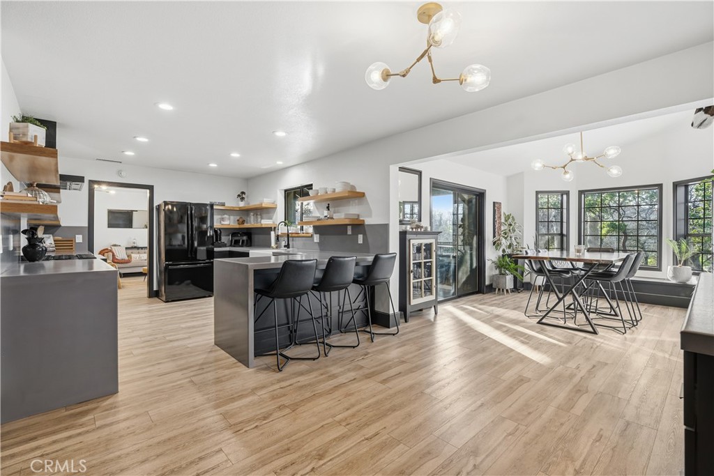 Residential for sale at 14395 Del Oro Court, Red Bluff CA featuring 5 beds and 3 baths