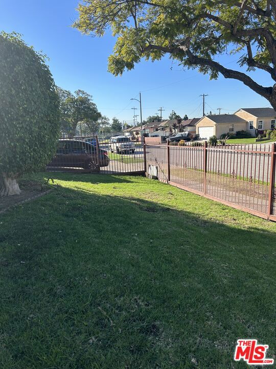 Residential for sale at 11908 Daleside Avenue, Hawthorne CA featuring 3 beds and 2 baths