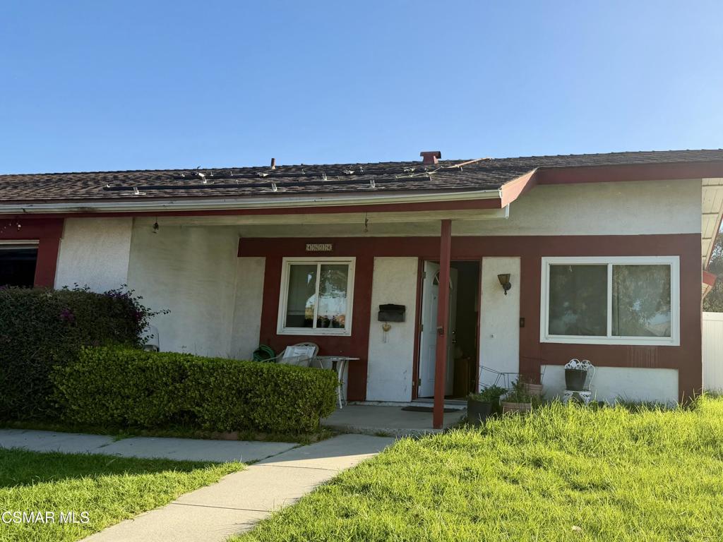 Residential for sale at 4614 Concord Way, Oxnard CA featuring 2 beds and 2 baths