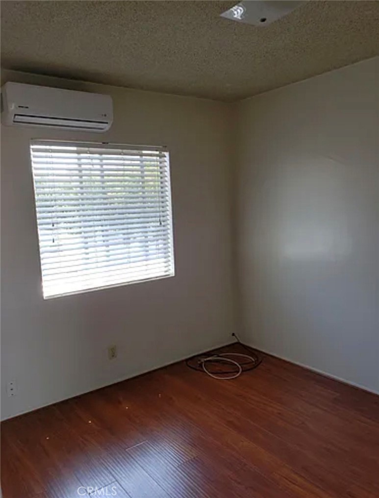 Residential Lease for rent at 15 Los Higos C, Alhambra CA featuring 1 bed and 1 bath