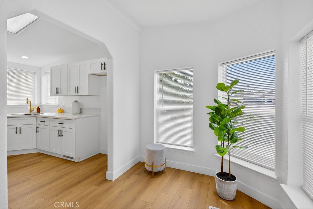 Residential for sale at 927 Marcy, San Jacinto CA featuring 3 beds and 2 baths