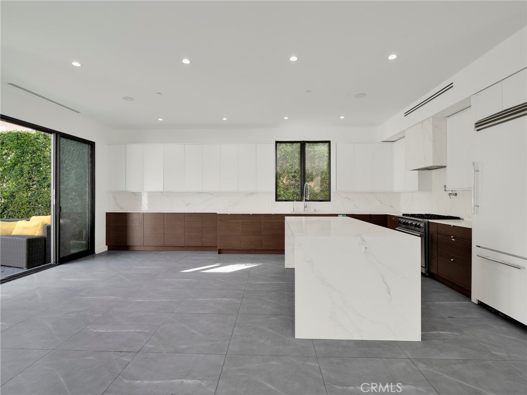 Residential for sale at 4712 Berryman Avenue, Culver City CA featuring 7 beds and 7 baths