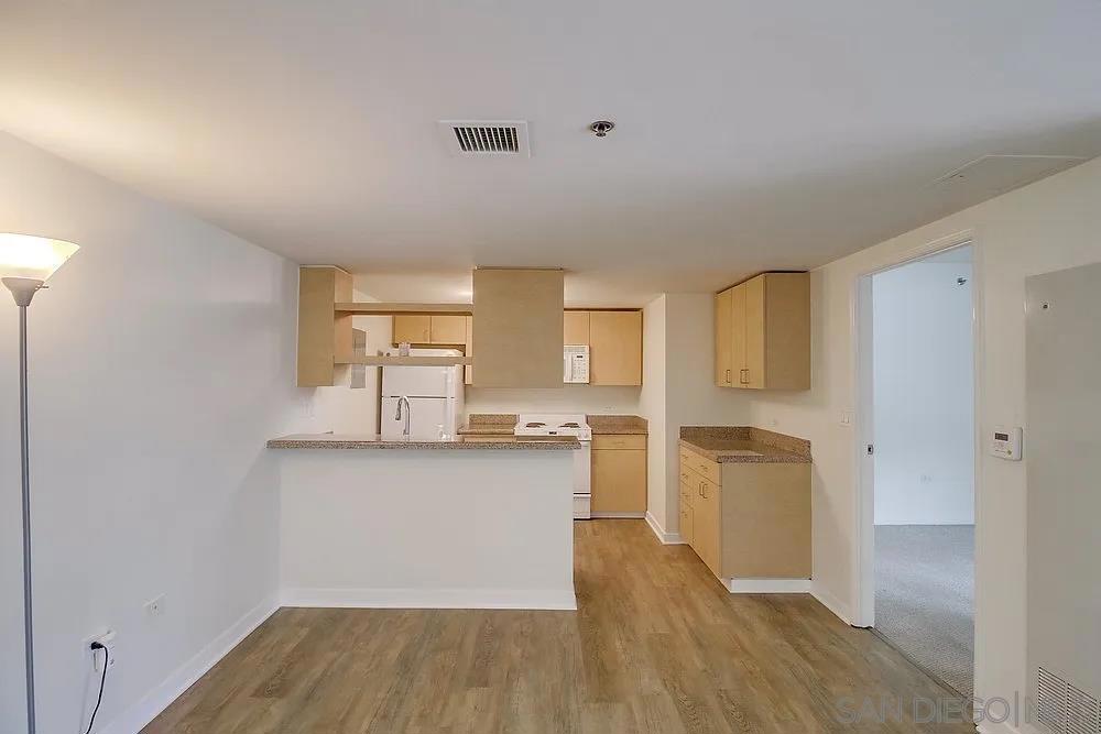 Residential for sale at 425 W Beech St 708, San Diego CA featuring 1 bed and 1 bath