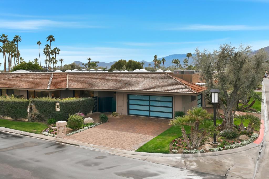 Residential for sale at 14 Rutgers Court, Rancho Mirage CA featuring 3 beds and 3 baths