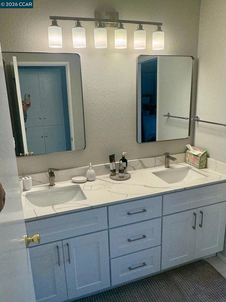 Residential for sale at 1037 Via Bonita, Alameda CA featuring 2 beds and 2 baths