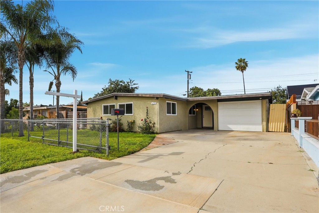 Residential for sale at 539 Trier, La Puente CA featuring 3 beds and 1 bath