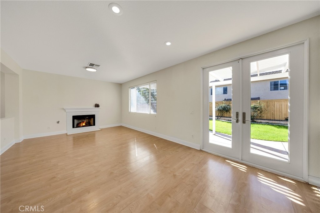 Residential Lease for rent at 53 Boulder Creek Way, Irvine CA featuring 3 beds and 3 baths