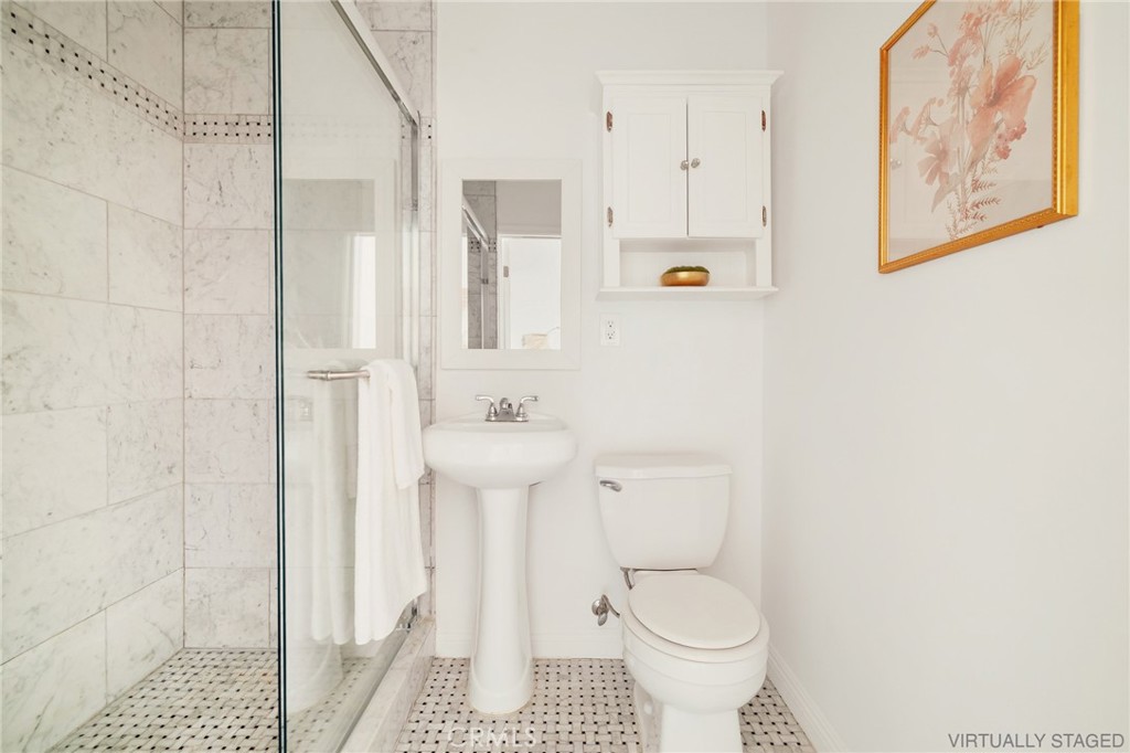 Residential for sale at 1918 11th Street D, Santa Monica CA featuring 2 beds and 2 baths