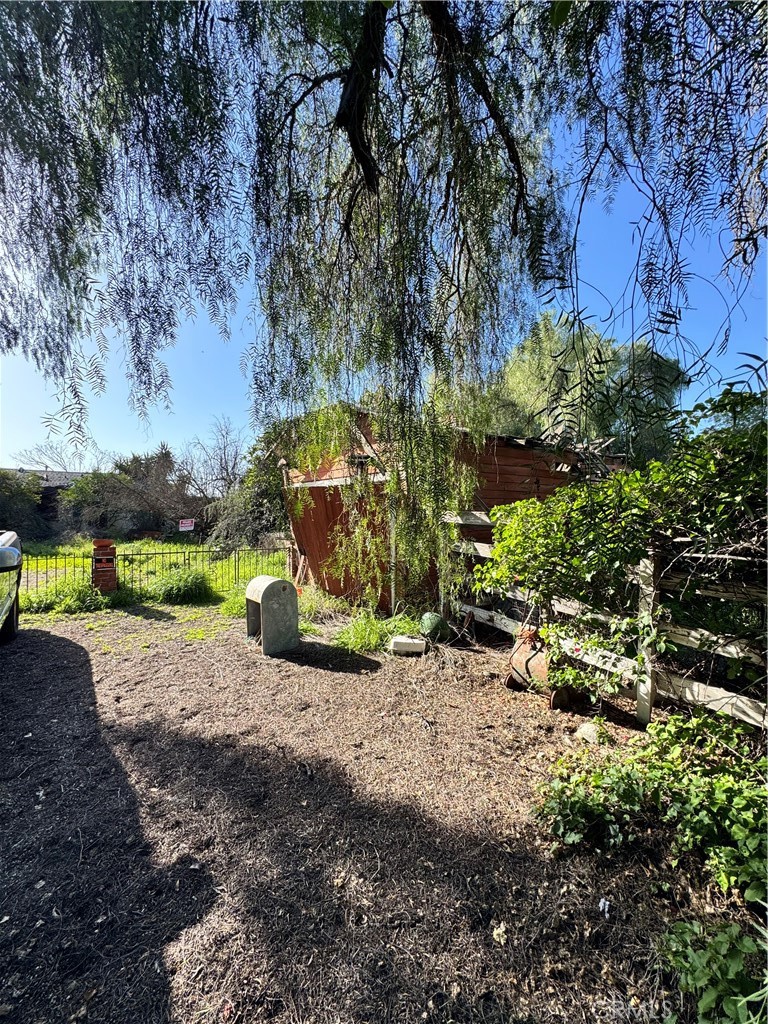 Residential for sale at 601 Camino De Gloria, Walnut CA featuring 2 beds and 1 bath