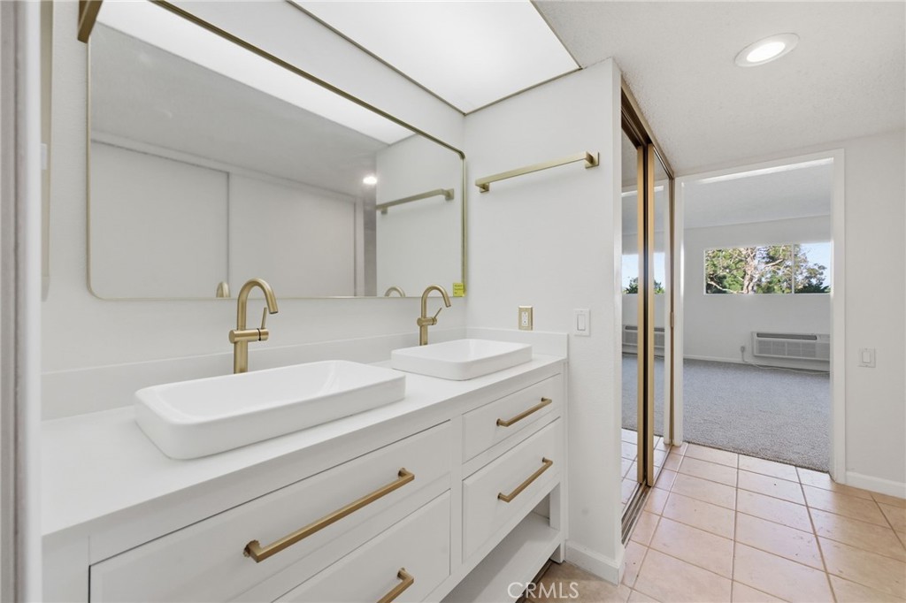 Residential for sale at 3243 San Amadeo 1F, Laguna Woods CA featuring 2 beds and 2 baths