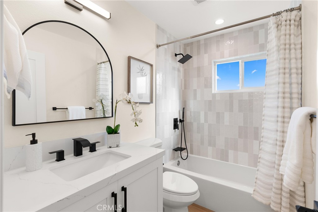 Residential for sale at 6061 Welde, Huntington Beach CA featuring 4 beds and 2 baths