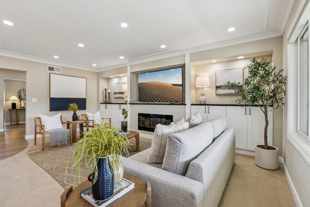 Residential for sale at 2101 Golden Rain Road 11, Walnut Creek CA featuring 2 beds and 1 bath