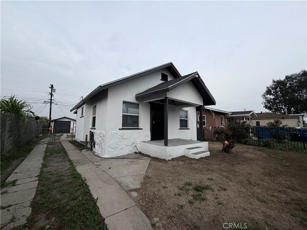 Residential for sale at 121 W 84th, Los Angeles CA featuring 2 beds and 1 bath