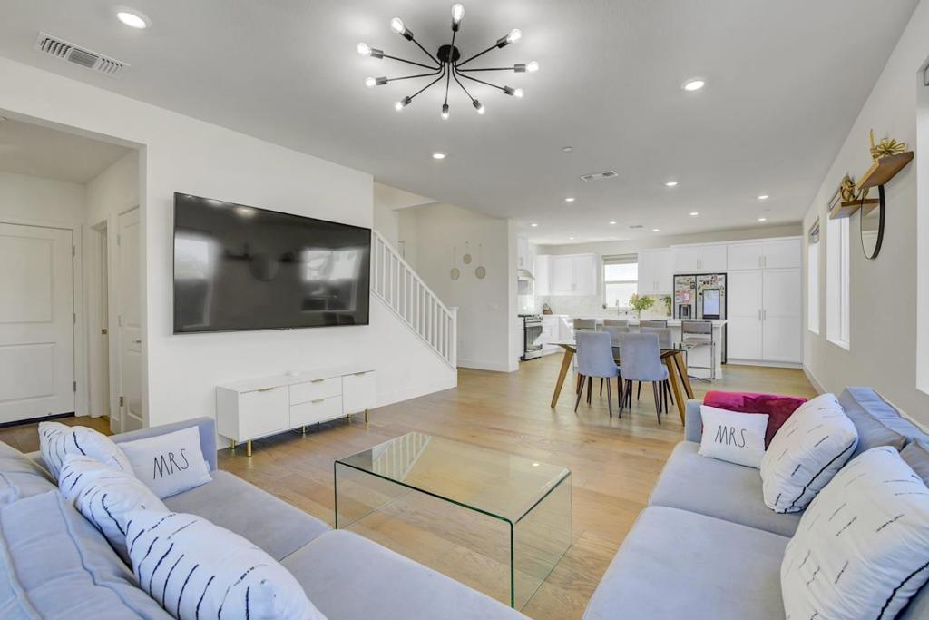 Residential for sale at 6123 Sandpiper Road, Dublin CA featuring 5 beds and 4 baths