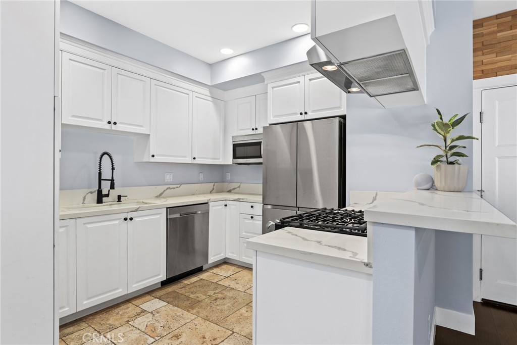 Residential for sale at 2315 Apple Avenue, Torrance CA featuring 3 beds and 3 baths