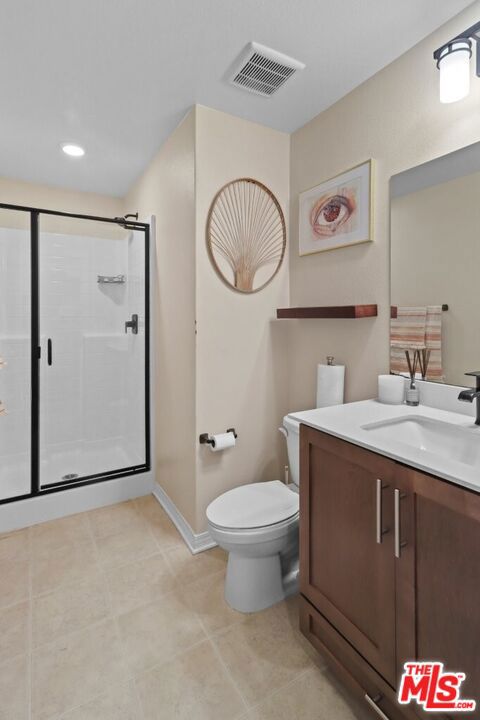 Residential for sale at 14047 Pearl Lane 2, Gardena CA featuring 3 beds and 4 baths